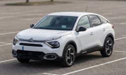 Citroën C4 kiralık araç