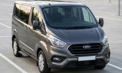 Ford Tourneo kiralık araç