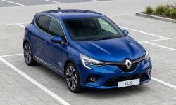 Renault Clio kiralık araç