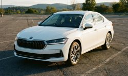 Skoda Superb kiralık araç